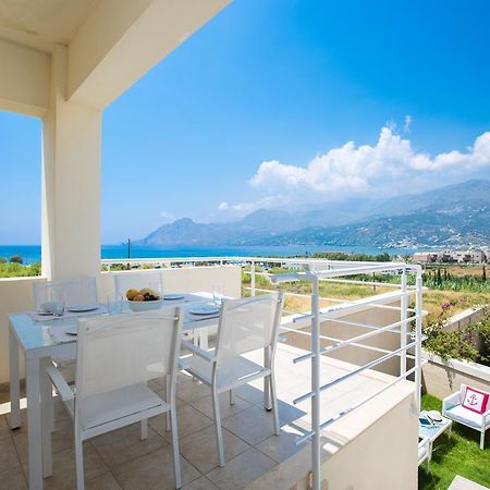 Michaela Beach House , By Thinkvilla Плакиас Экстерьер фото